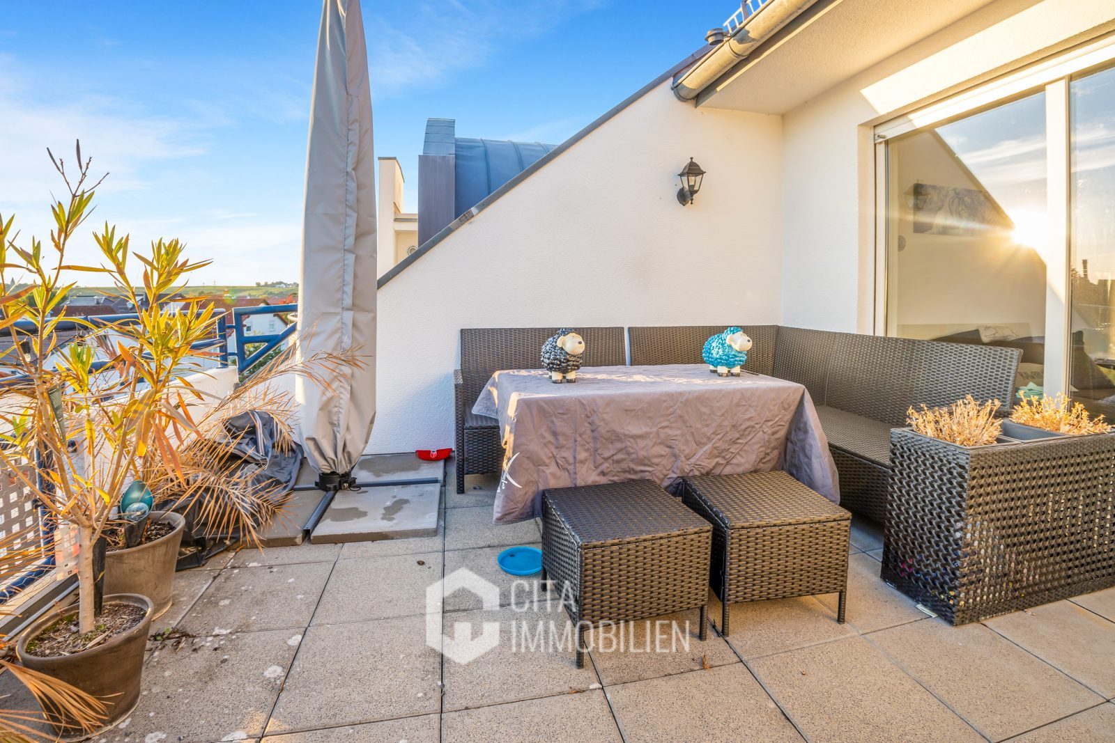 Moderne Maisonette: 3 Zimmer, Balkon & Stellplatz in Flörsheim am Main – Bild 7