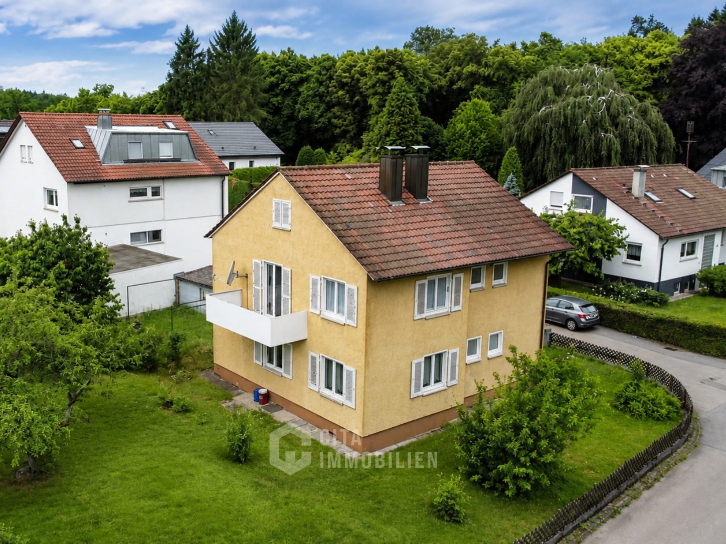 Freistehendes Haus in Sachsenheim | 2 Wohneinheiten, 160 m² Wohnfläche, 625 m² Grundstück