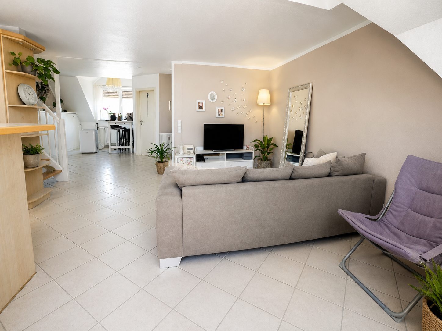 Vermietete 1,5-Zimmer-Maisonette mit Balkon, Einbauküche, Garage und Keller in Hanau – Bild 4