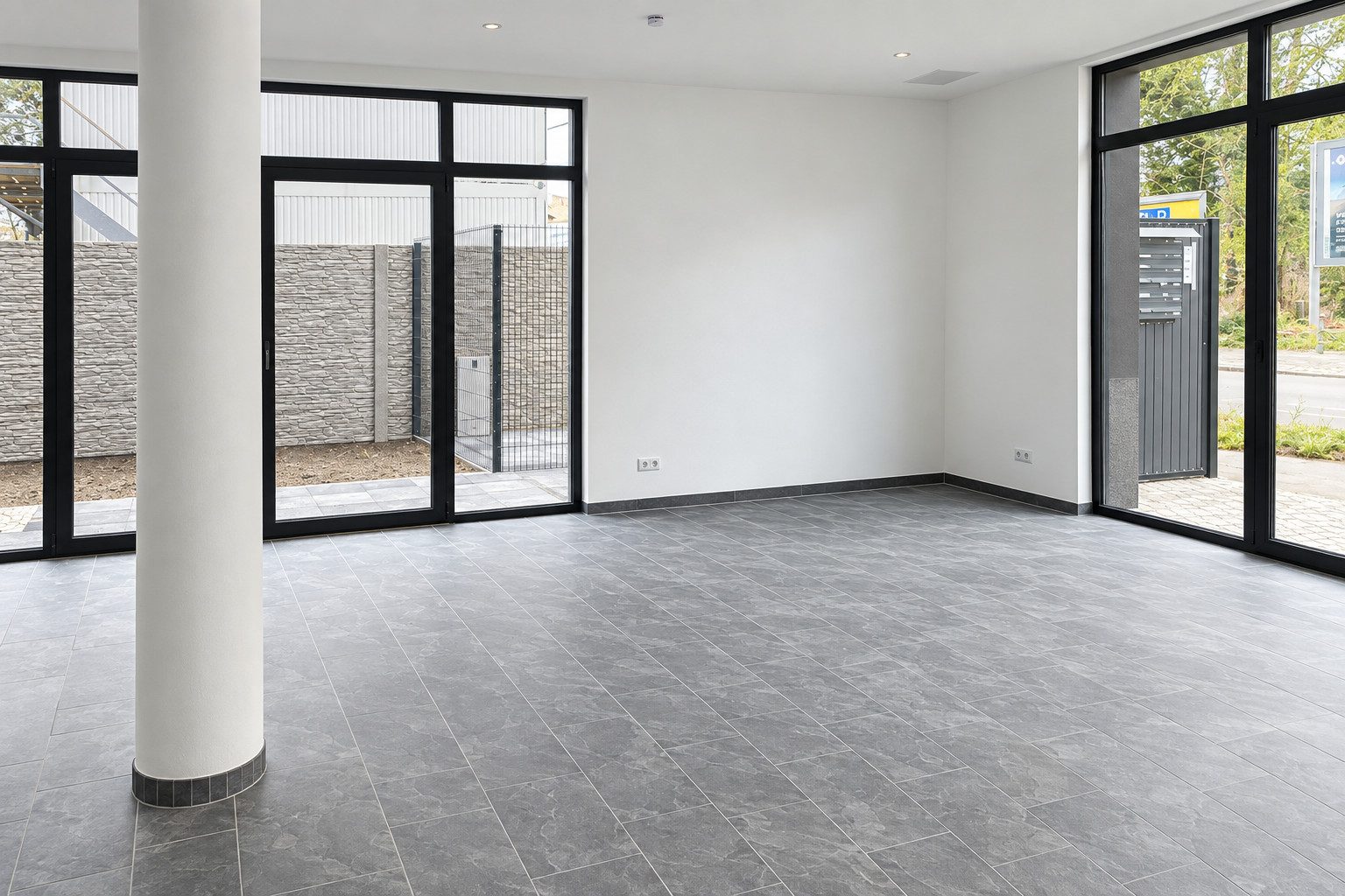 Wohnbereich mit Terrassenzugang