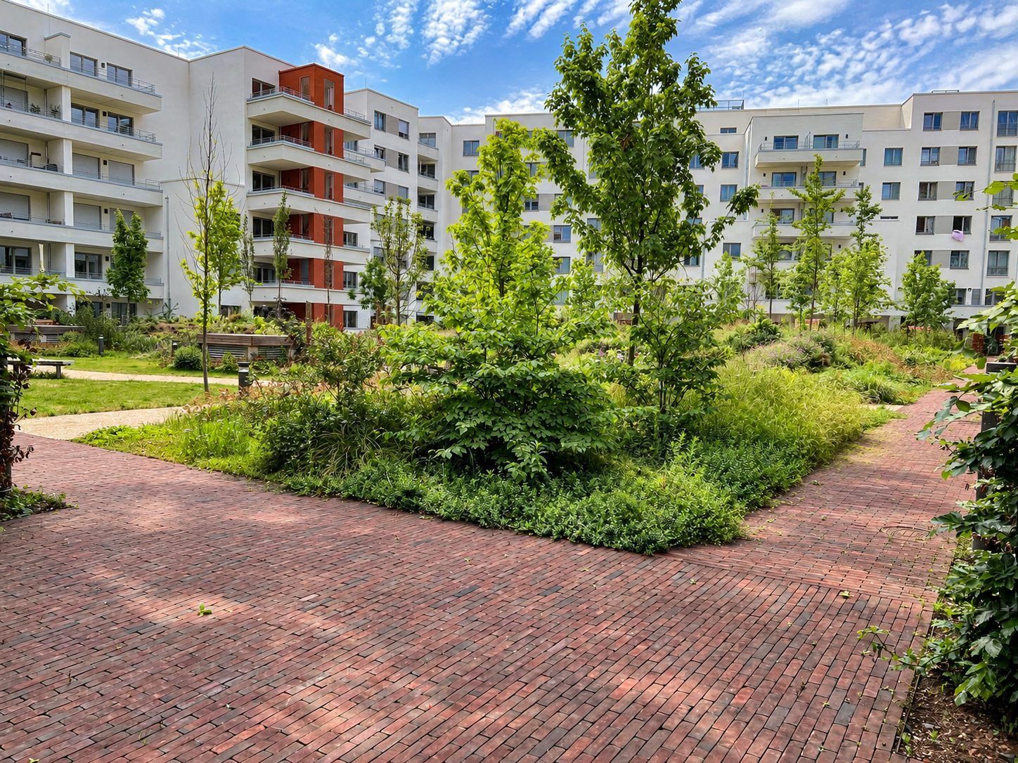 Neubau 2024: Möblierte 1-Zimmer-Wohnung mit EBK & Balkon im Gallusviertel – Bild 8
