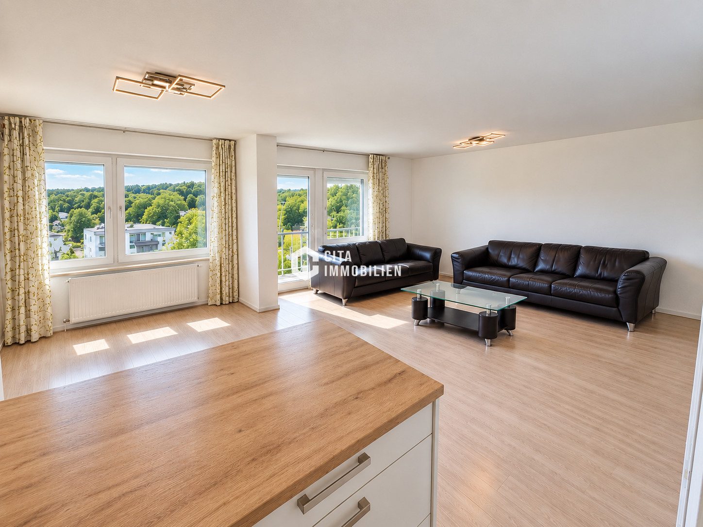 Helle 3-Zimmer Wohnung im Schwalbach am Taunus