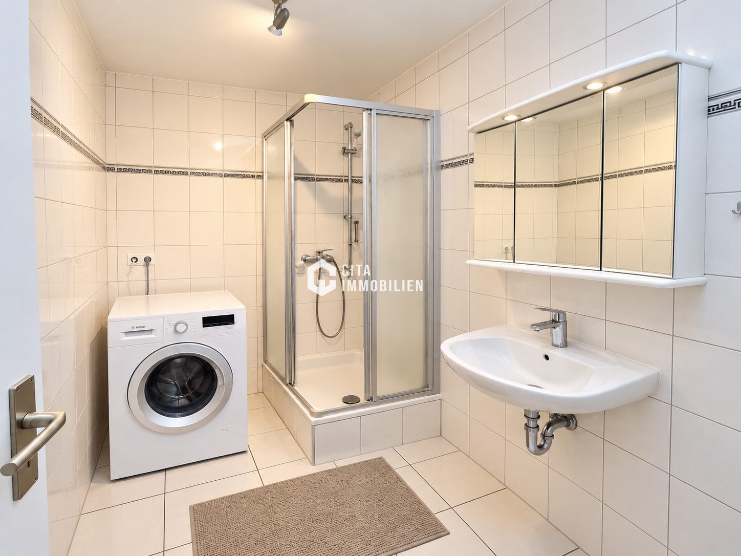 Helle 3-Zimmer Wohnung im Schwalbach am Taunus – Bild 4
