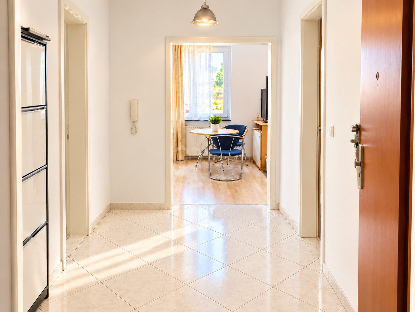 Voll vermietet am Europaviertel: Wohn- & Geschäftshaus mit 17 Einheiten | ca. 232.000 € JNKM – Bild 7